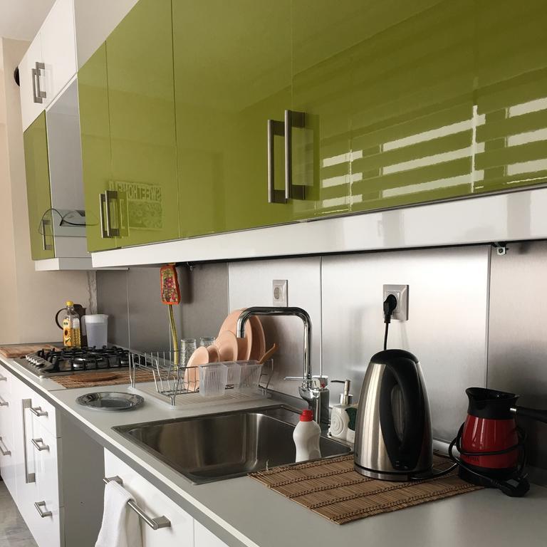 Karims Apartments Bursa Rum bild