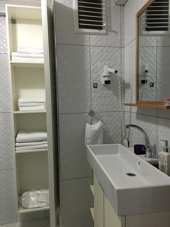 Karims Apartments Bursa Rum bild