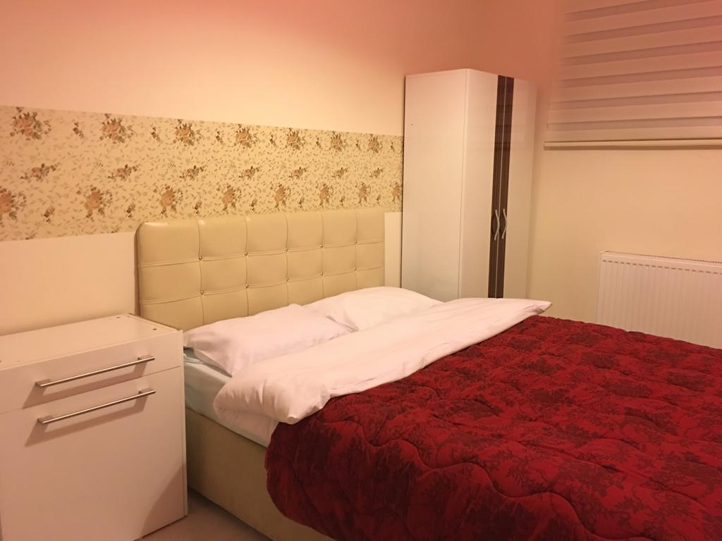 Karims Apartments Bursa Rum bild